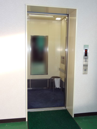 elevator-mirror-main